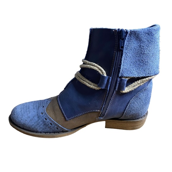 Portofino Women's Blue Suede Graphic Print Design Ankle Boots - Picture 4 of 8